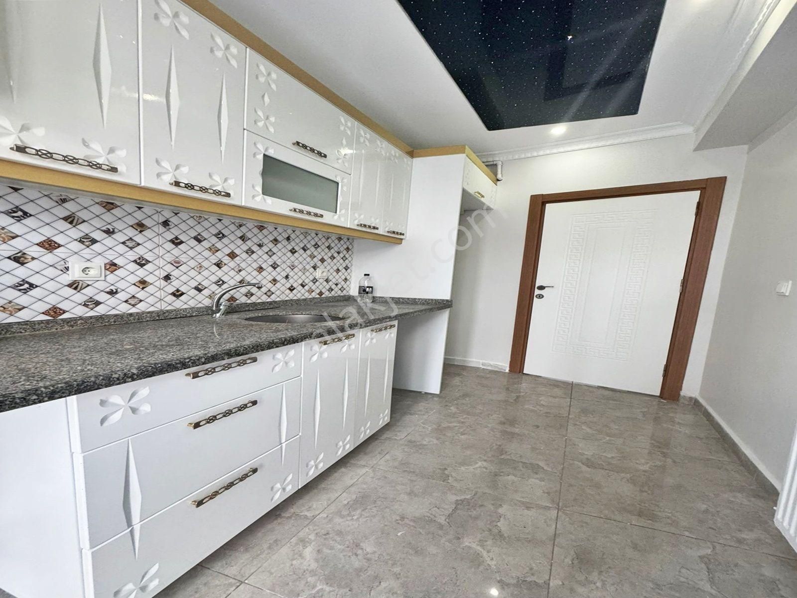 Nes Yapıdan Cumhuriyet'te 3+1 Dev M2 Arakatı Emsalinde Yüksek Giriş Lüx Daire!!! - Görsel 12