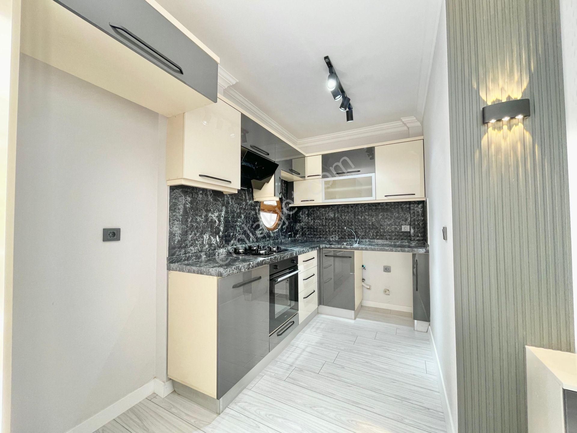 Berkay Demirel'den Altınkumda Ön Cephe Doğalgazlı 3+1 Daire - Görsel 11