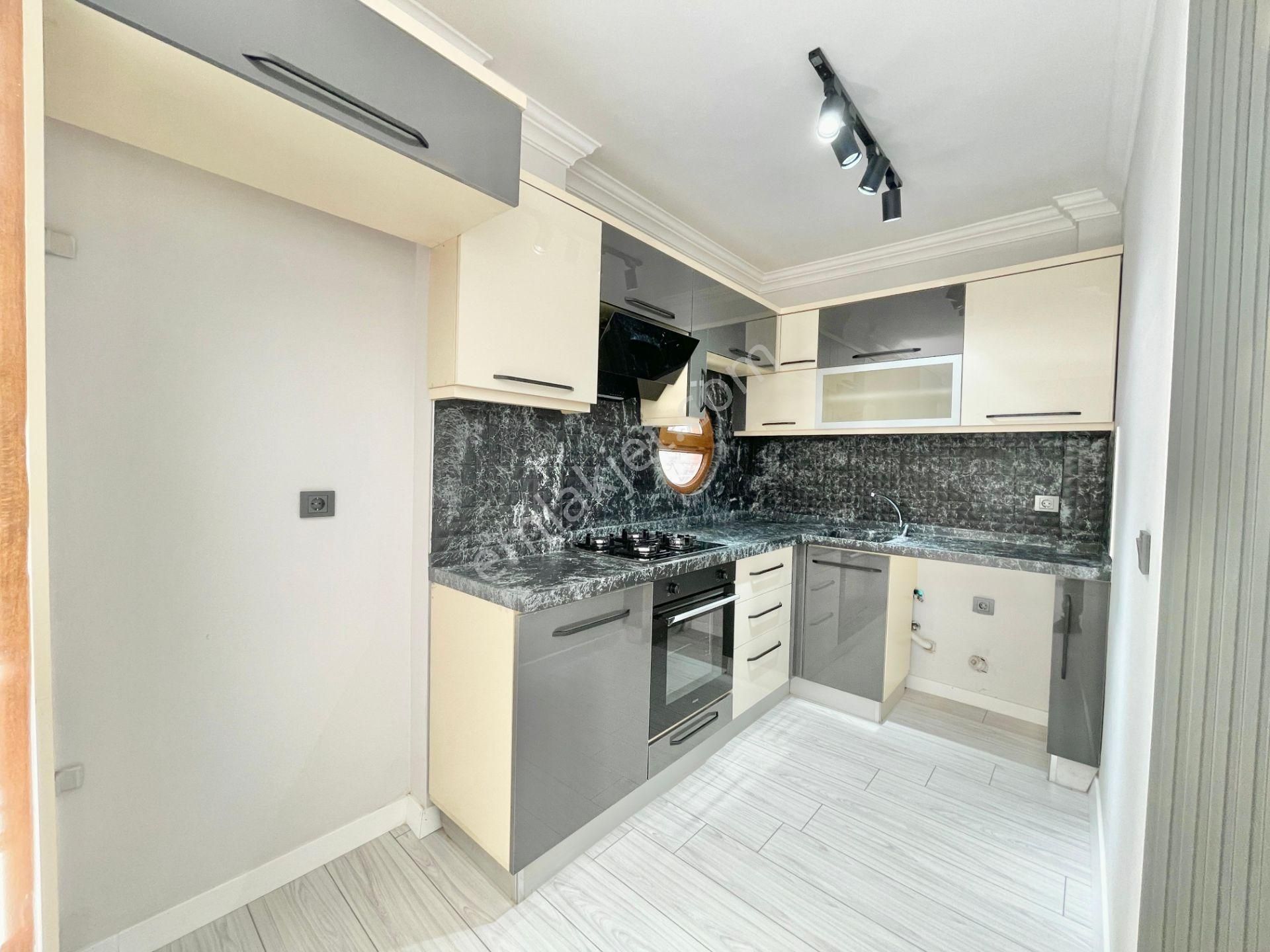 Berkay Demirel'den Altınkumda Ön Cephe Doğalgazlı 3+1 Daire - Görsel 7