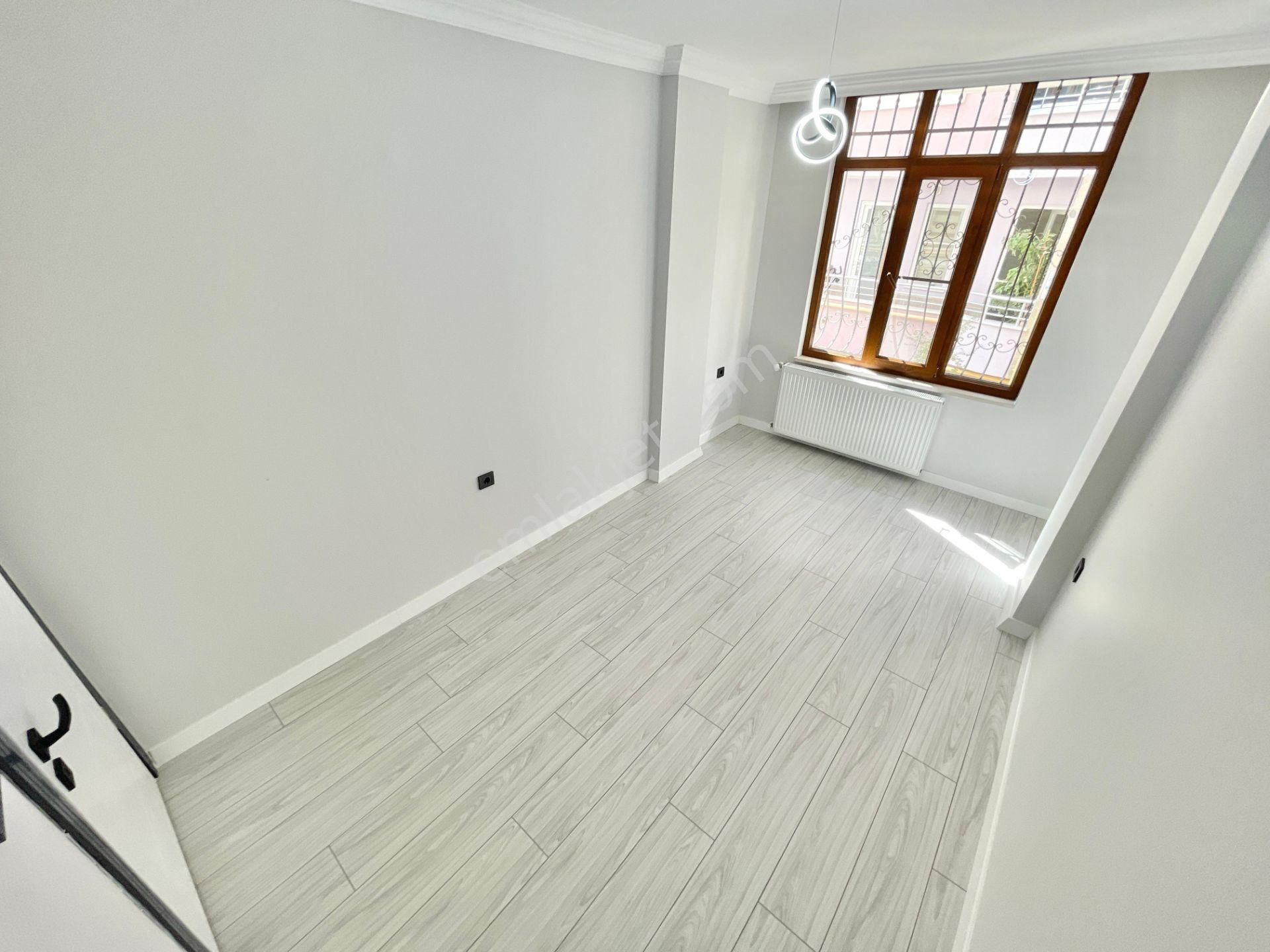 Berkay Demirel'den Altınkumda Ön Cephe Doğalgazlı 3+1 Daire - Görsel 22