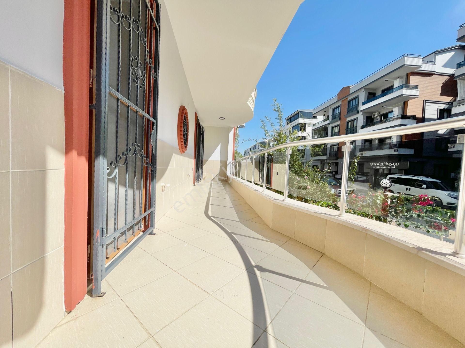 Berkay Demirel'den Altınkumda Ön Cephe Doğalgazlı 3+1 Daire - Görsel 18