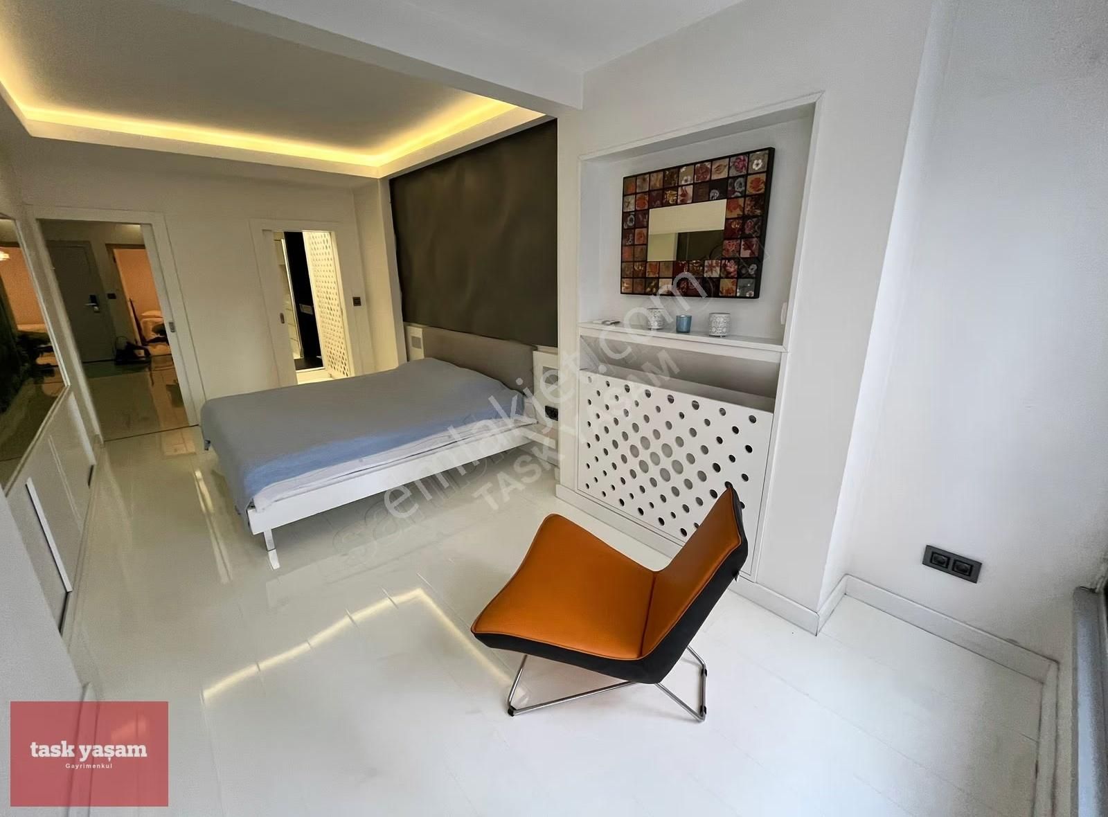 Hüsrev Gerede Cd. Ebeveyn Banyolu Asansörlü 2+1 Satılık Daire - Görsel 16