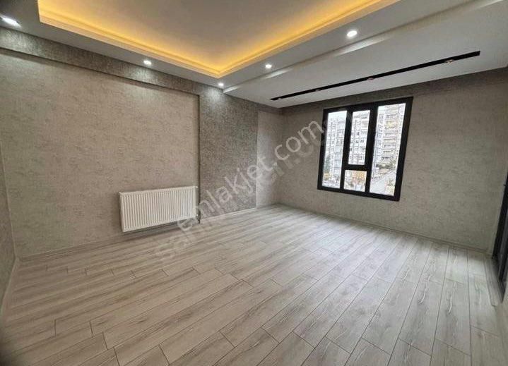 Acil Emlaktan 35 Metre Kuveyttürk Arkası 2+1 Kiralık Daire - Görsel 19