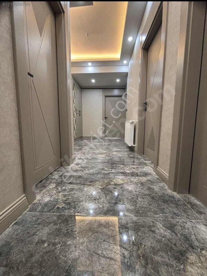 Acil Emlaktan 35 Metre Kuveyttürk Arkası 2+1 Kiralık Daire - Görsel 18