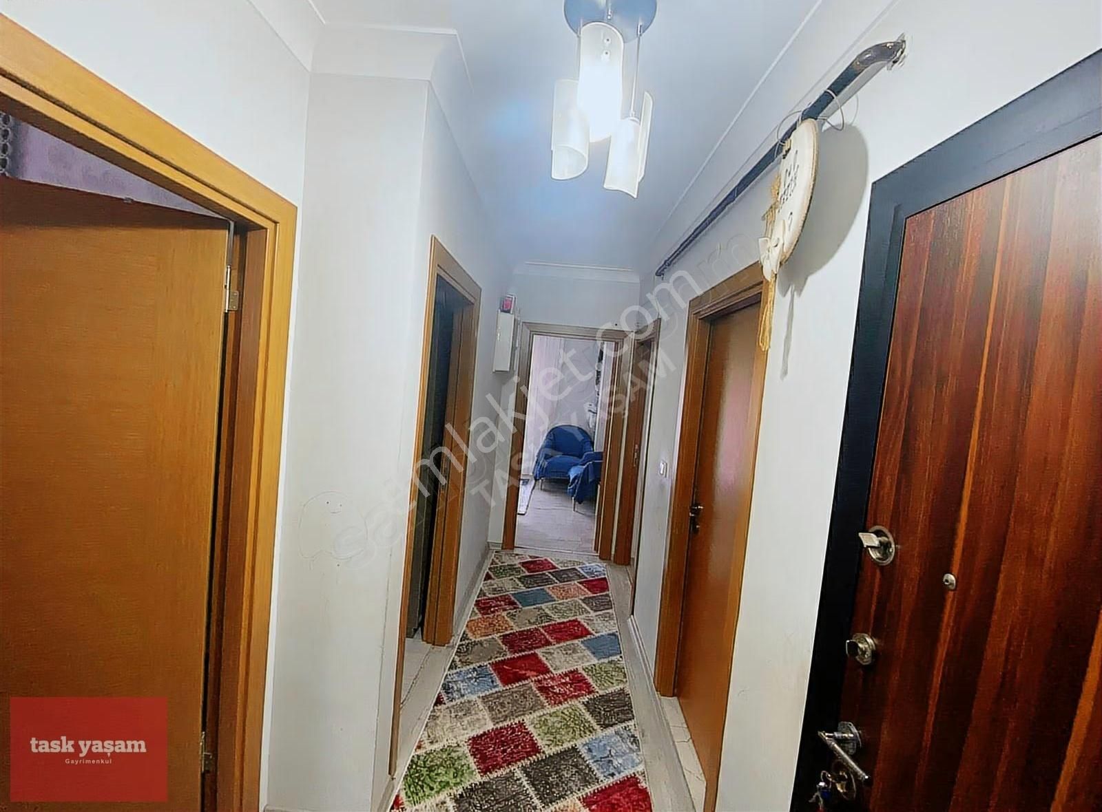 Gebze Güzeller Merkezi Çarşıya Yakın Konumda 2+1 Satılık Daire - Görsel 4