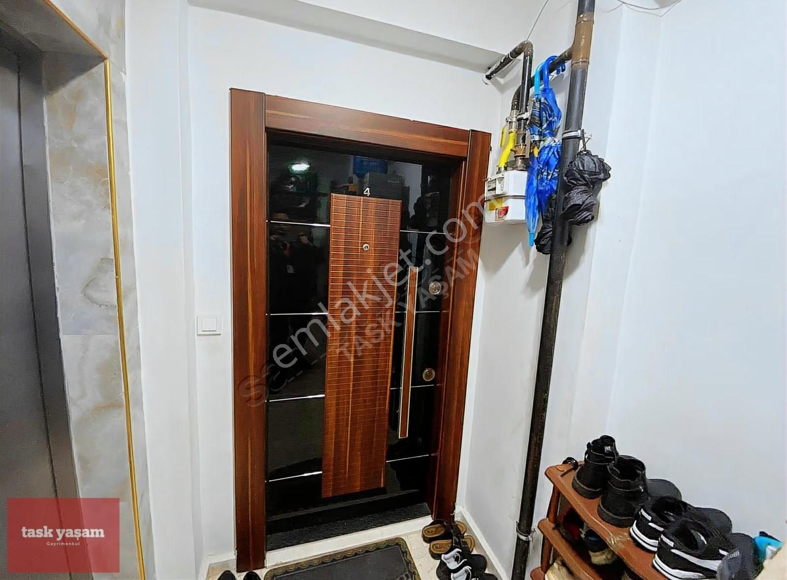 Gebze Güzeller Merkezi Çarşıya Yakın Konumda 2+1 Satılık Daire - Görsel 13