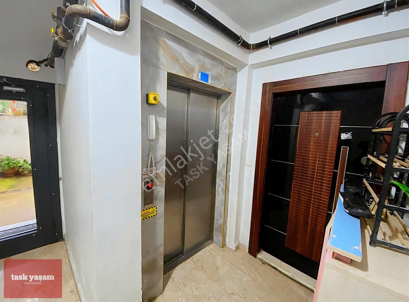 Gebze Güzeller Merkezi Çarşıya Yakın Konumda 2+1 Satılık Daire - Görsel 26