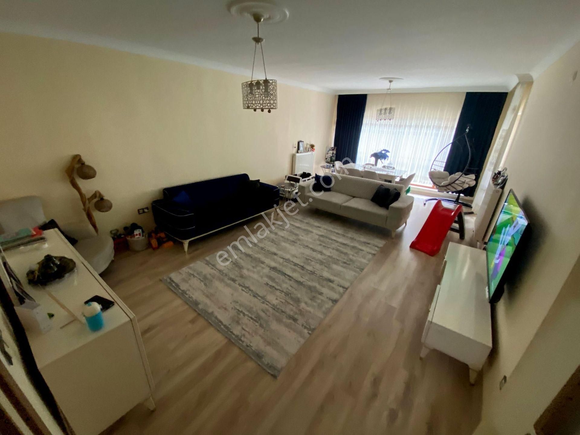 Emre Emlak'tan Saraycık Toki'de Ebeveyn Banyolu 4+1 Satılık Daire - Görsel 2