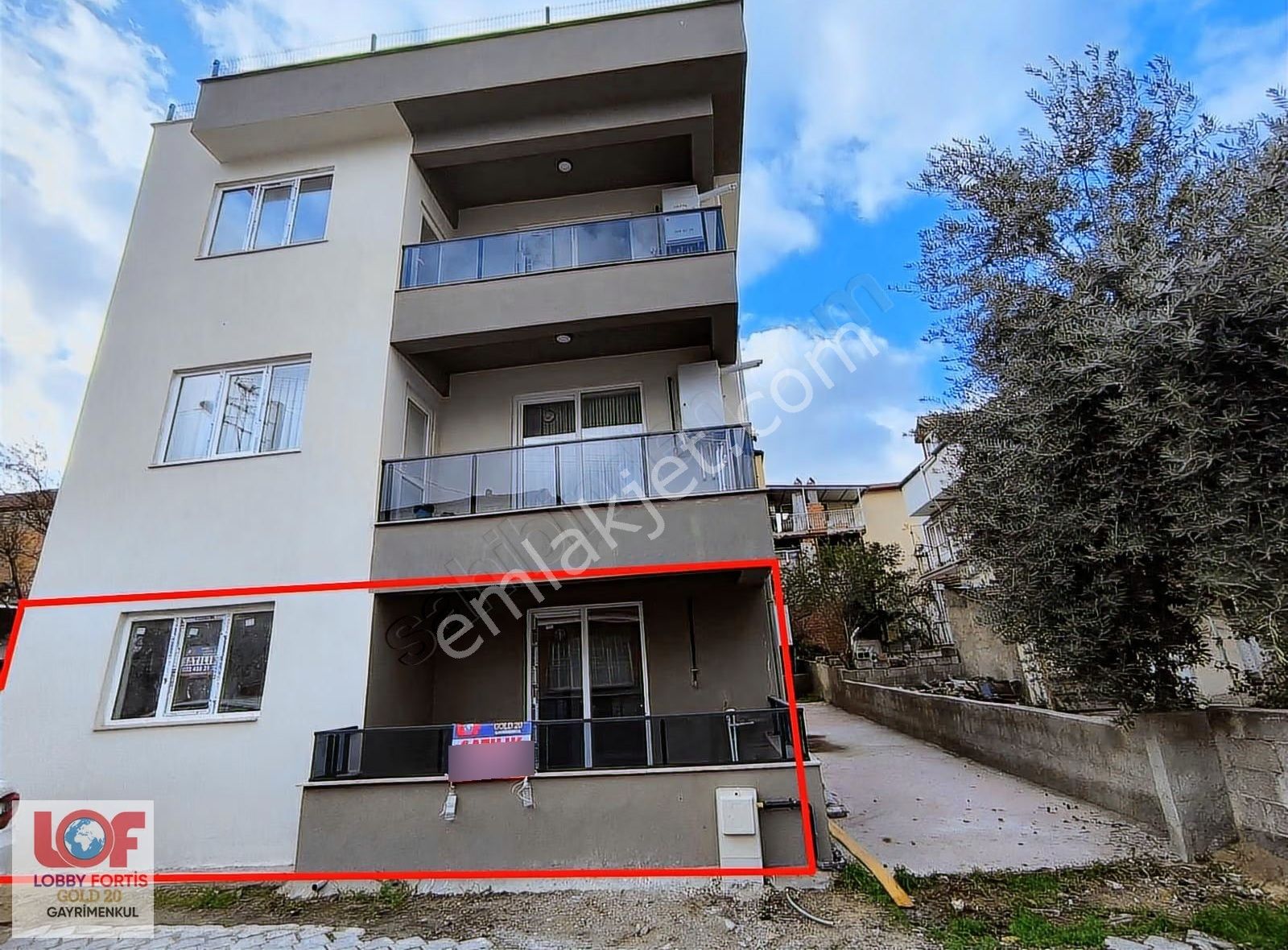 Lobby Fortisten İncilipınar'da 3+1 Satılık Daire