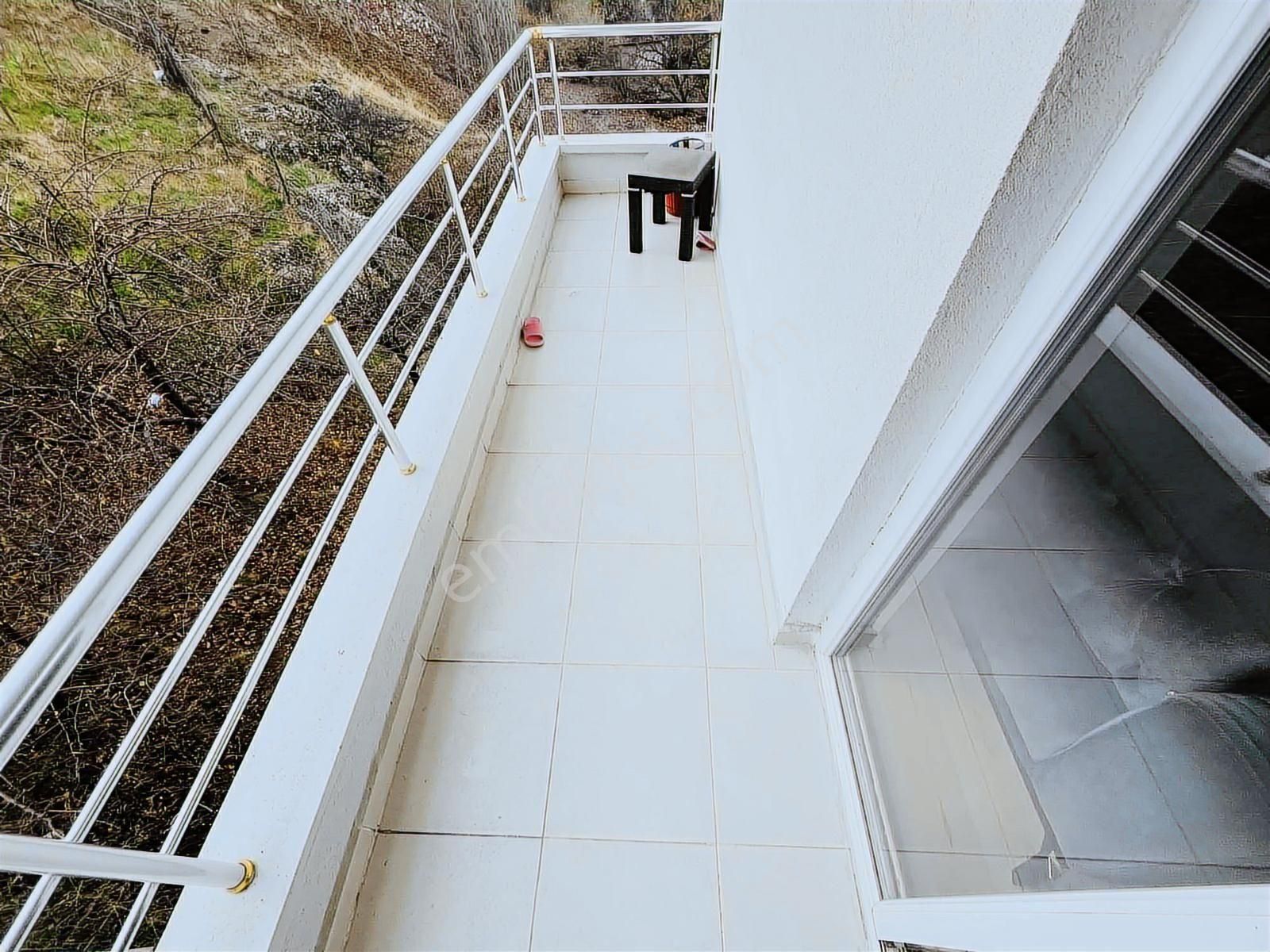 ""mamak Yeşilbayır Merkezde Ara Kat Asansörlü 3+1 Daire"" - Görsel 15
