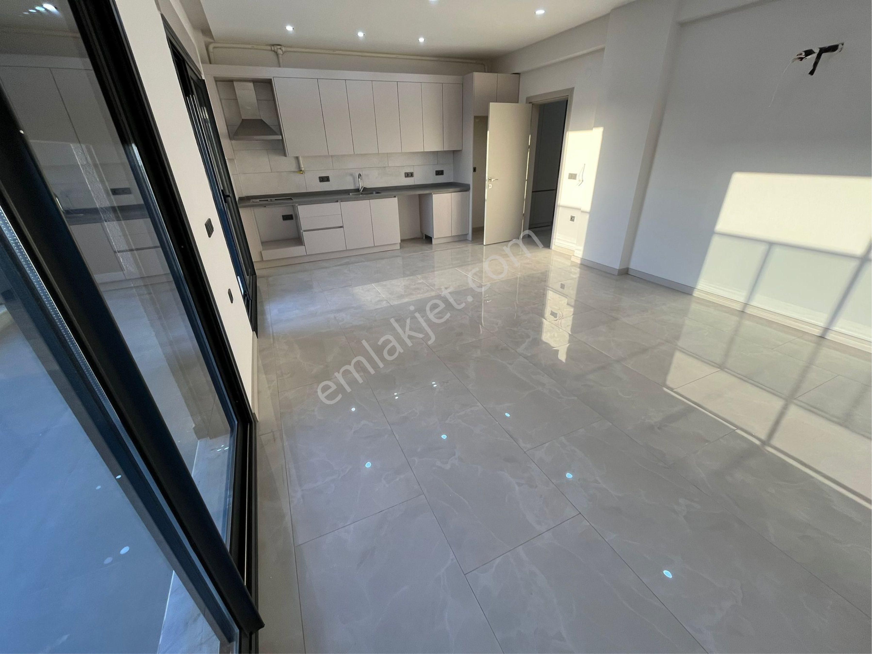 Kuşadası Nda Sıfır Havuzlu 3 Artı 1 Daire - Görsel 30