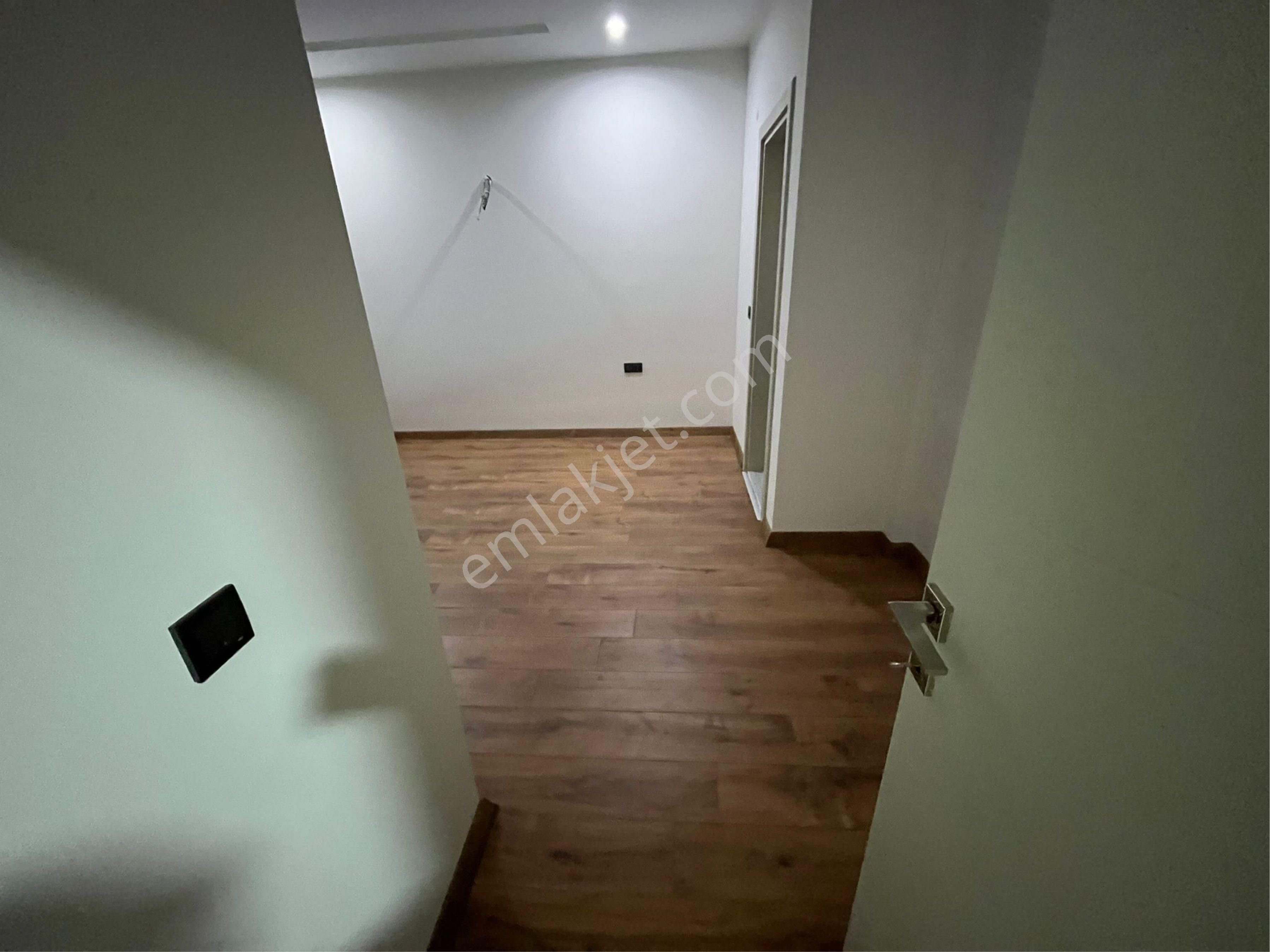 Kuşadası Nda Sıfır Havuzlu 3 Artı 1 Daire - Görsel 4