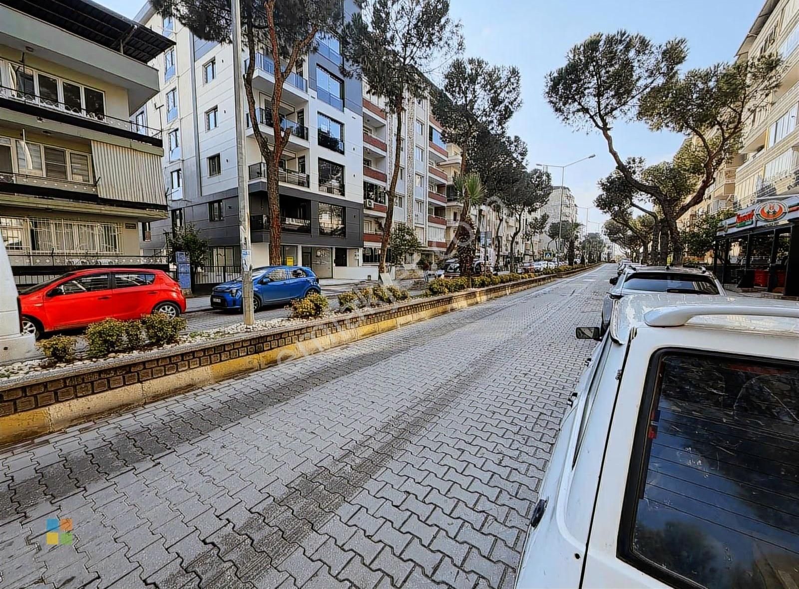 Aydın Nazilli Yeni Mahallede Ordu Caddesinde Satılık 2+1 Daire - Görsel 3
