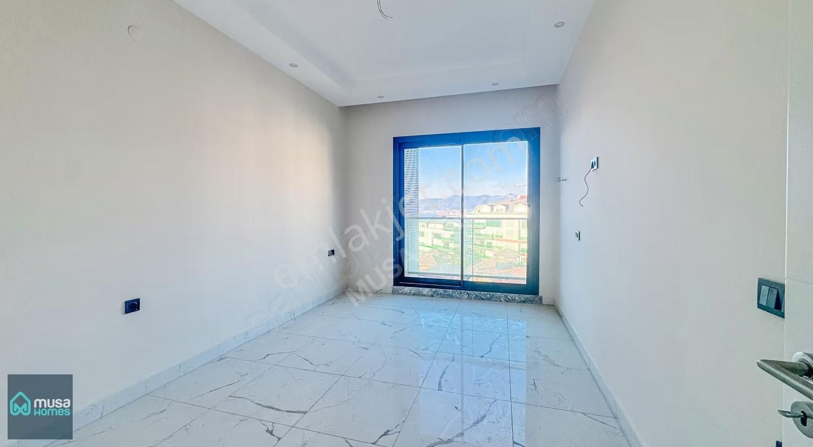 Alanya Kargıcak Mah. Konak Sitesinde Deniz Manzaralı 1+1 Daire - Görsel 13