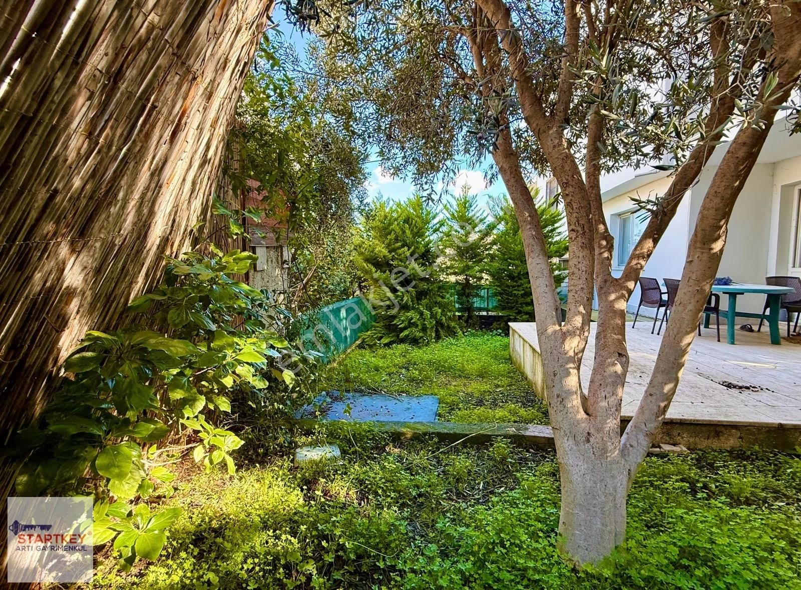 Çeşme Çiftlikte 4+1 Satılık Tripleks Villa - Görsel 3