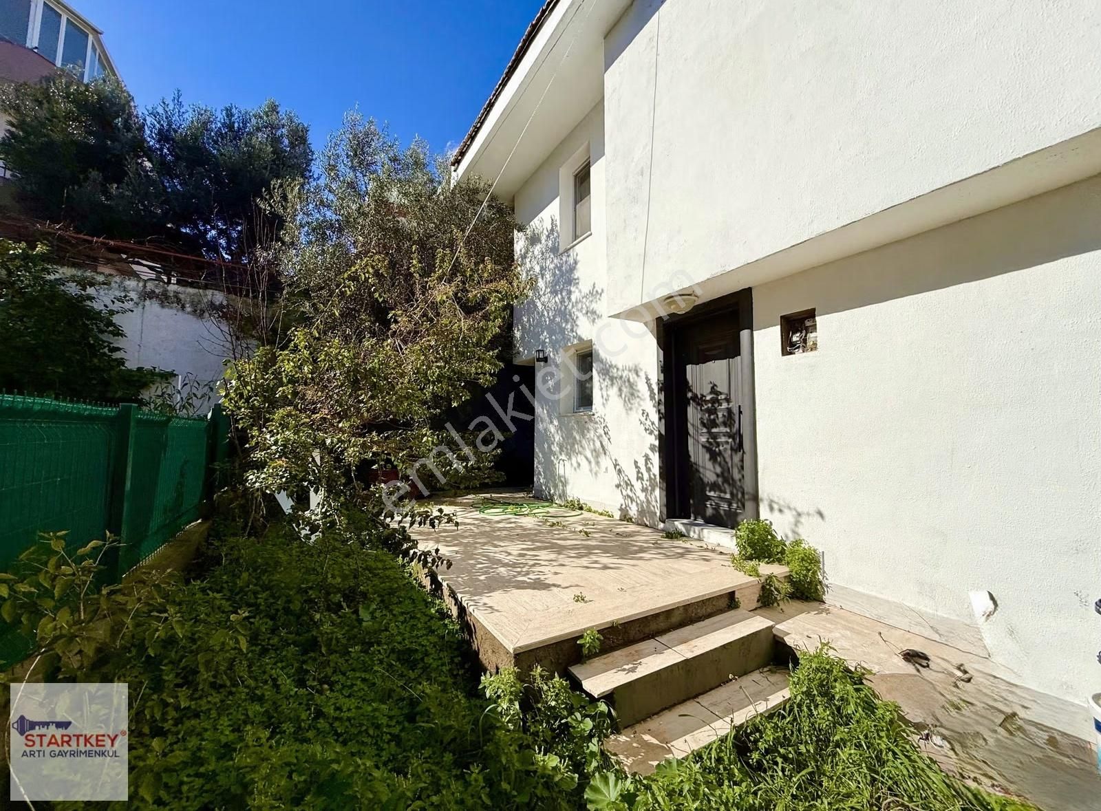 Çeşme Çiftlikte 4+1 Satılık Tripleks Villa - Görsel 14