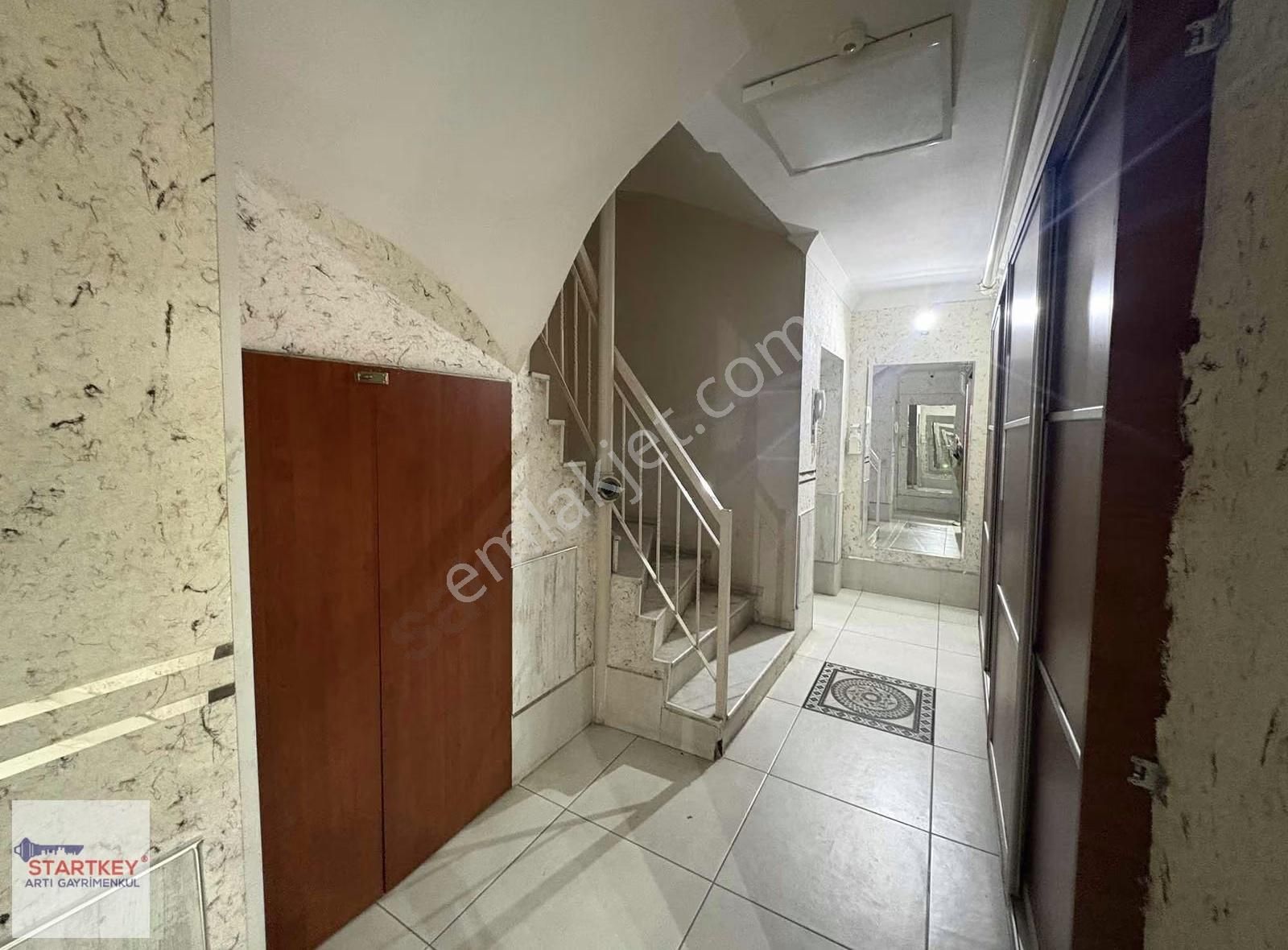 Bostanlı Ve Demirköprü İzban Yakınında 3+1 Kiralık Daire - Görsel 27