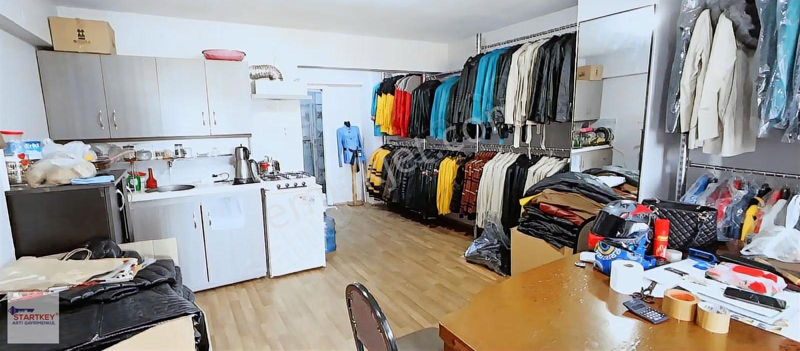 Konak Oğuzlar Gaziler Caddesi Üstünde Ön Cephe Satılık 1+0 Ofis