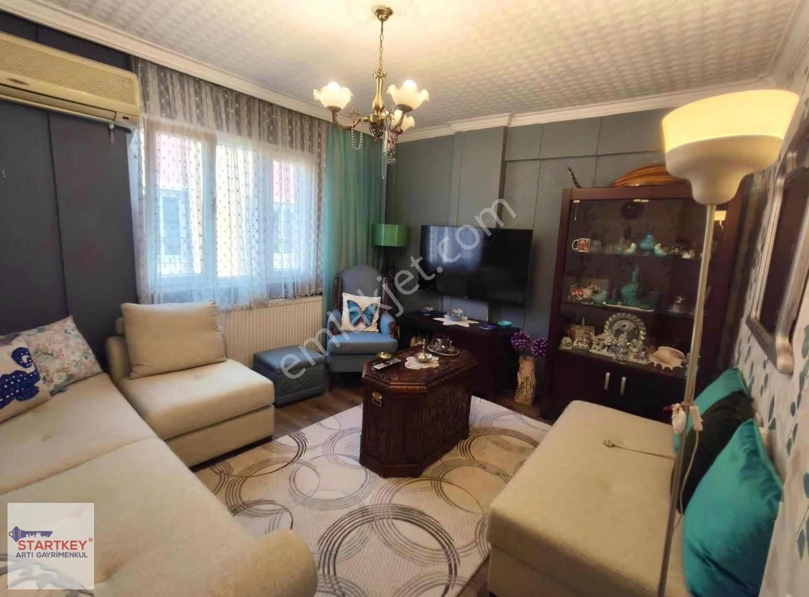 İzmir Buca Şirinyerde Doğa Cepheli 3+1 Satılık Geniş Daire - Görsel 14