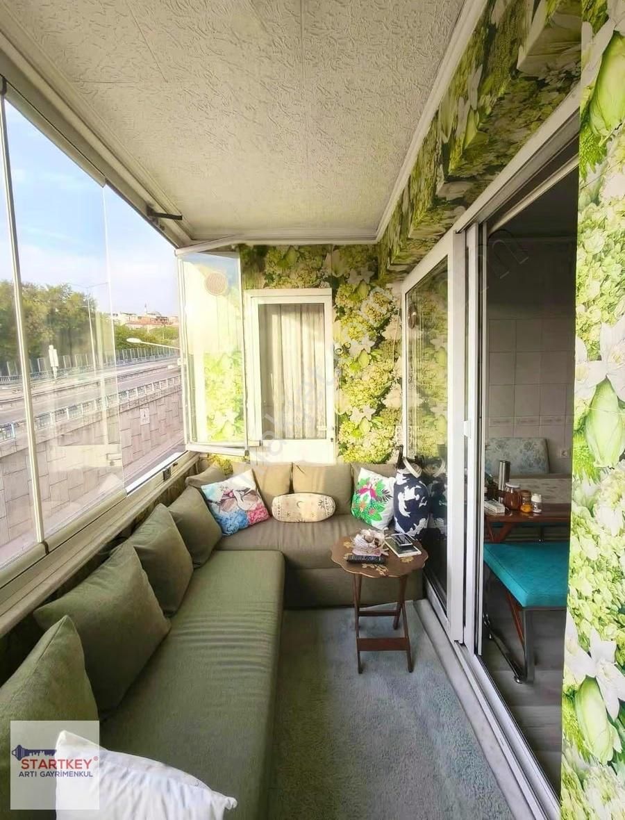 İzmir Buca Şirinyerde Doğa Cepheli 3+1 Satılık Geniş Daire - Görsel 15