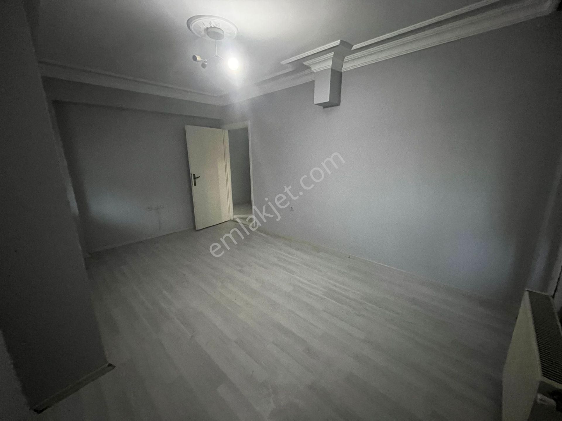 Etimesgut Kazım Karabekir Mh.de 2+1 Satılık Daire - Görsel 8