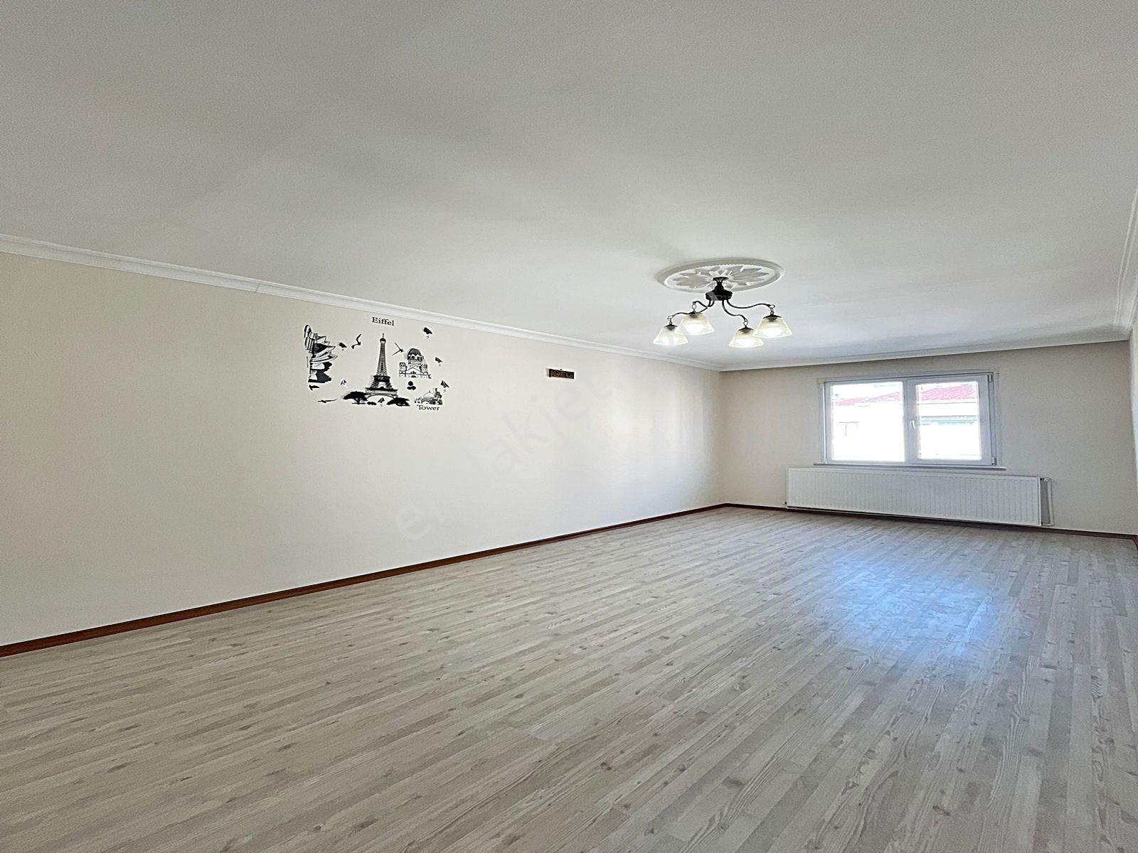 Cadde34 Yapı'dan Pazaryolu Caddesinin Dibinde 2+1 Geniş Kelepir Arakat Satılık Daire!!