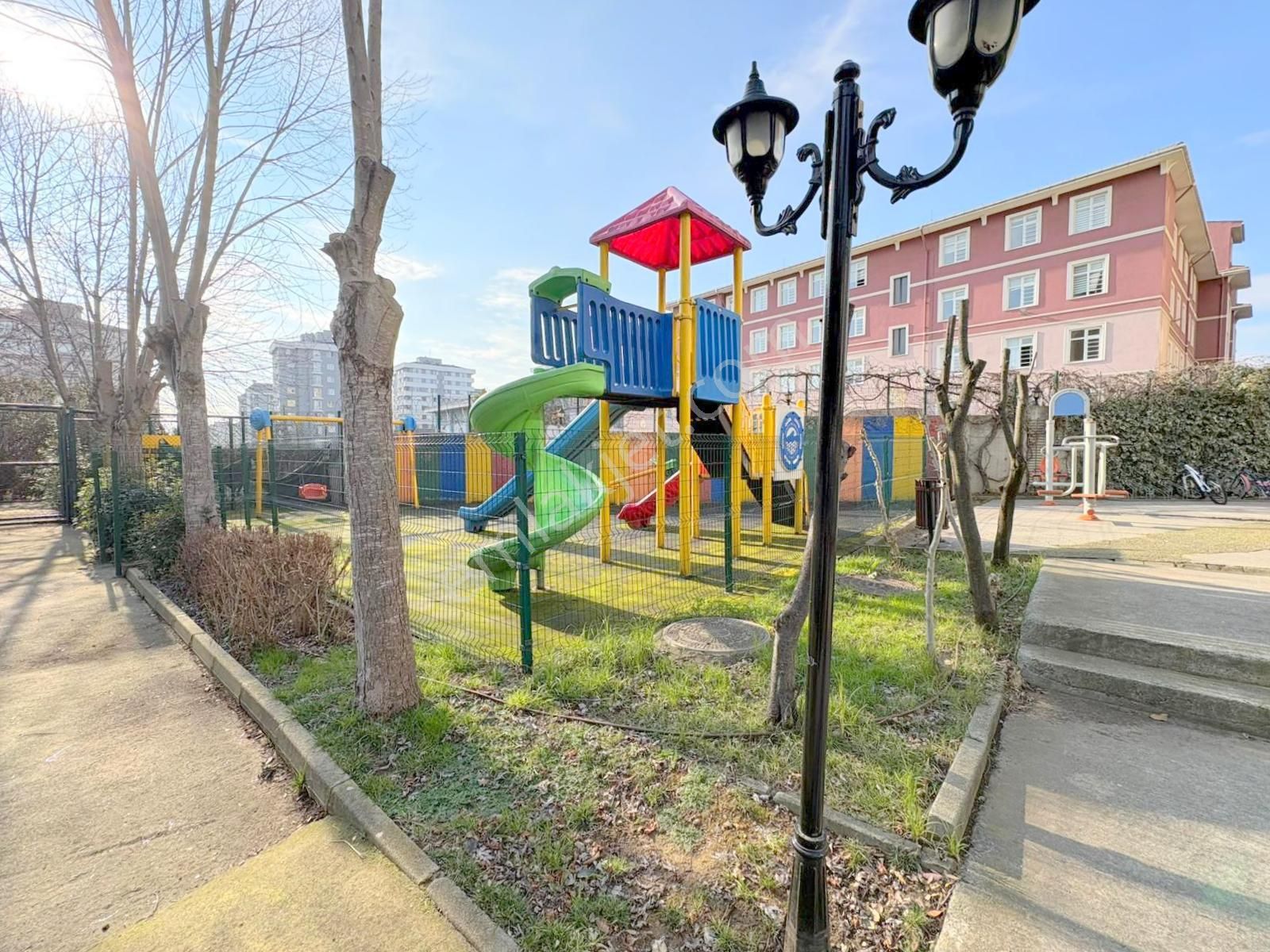 Mertcan'dan Viaport 1dk Havuzlu Güvenlikli Sitede Eşyalı 1+1 - Görsel 22