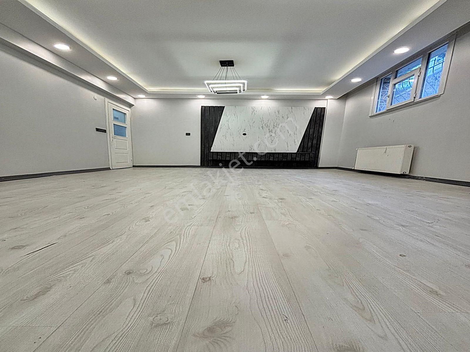 Cadde34 Yapı'dan Kıraç Hürriyet'te Masrafsız Tertemiz 2+1 Dekorlu Satılık Bahçe Katı!! - Görsel 3