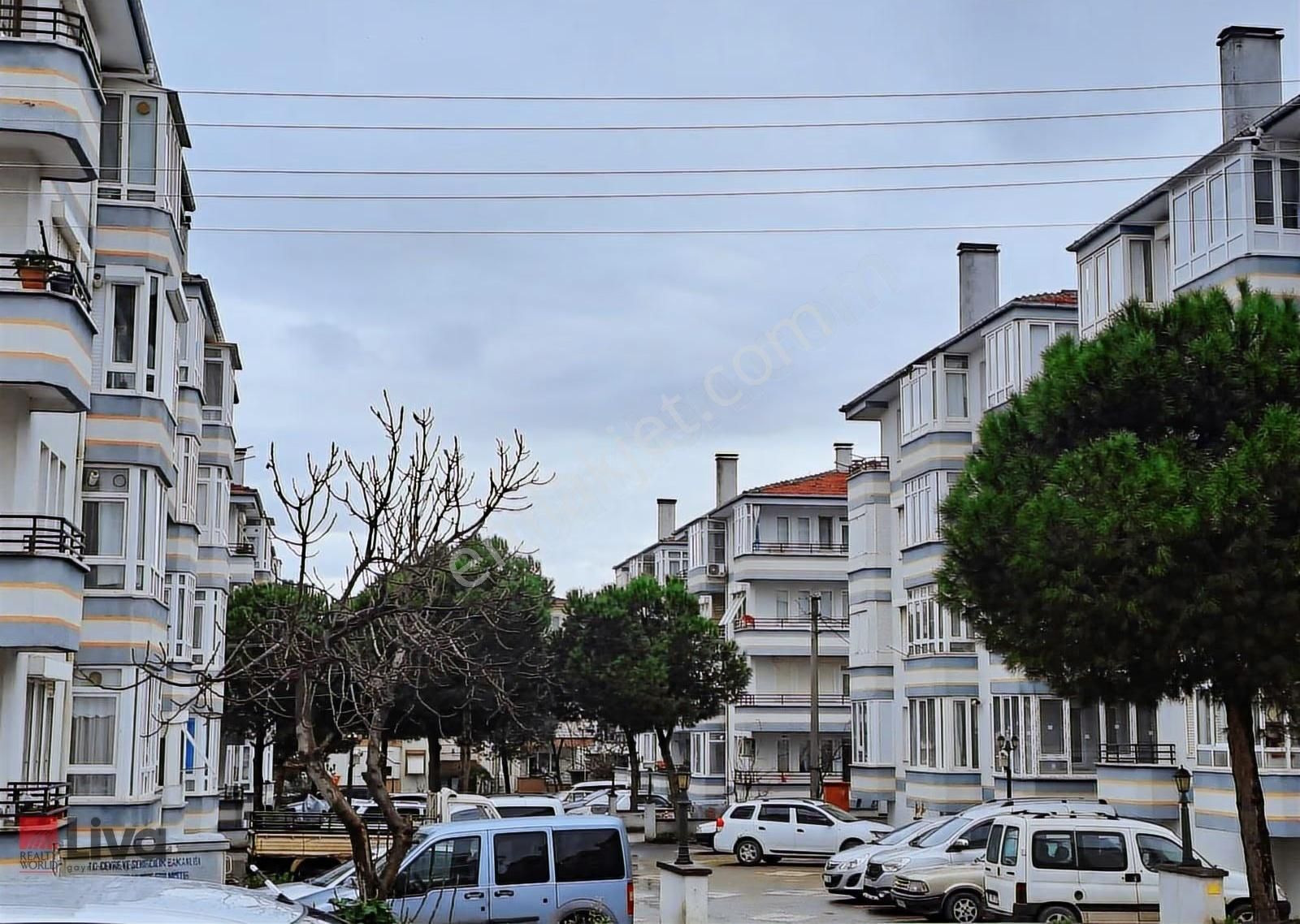Liva'dan Çevre Yolu Cadde Üzeri Satılık Masrafsız 2+1 Daire. - Görsel 14