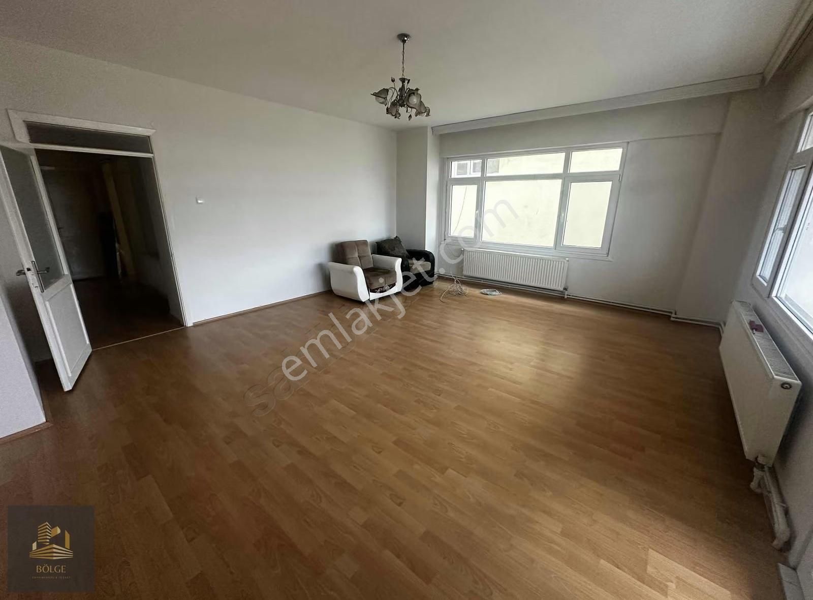 Bölge Emlak'tan Alt Kaynarcada Merkezi Konumda 130 M2 2+1 Daire - Görsel 7