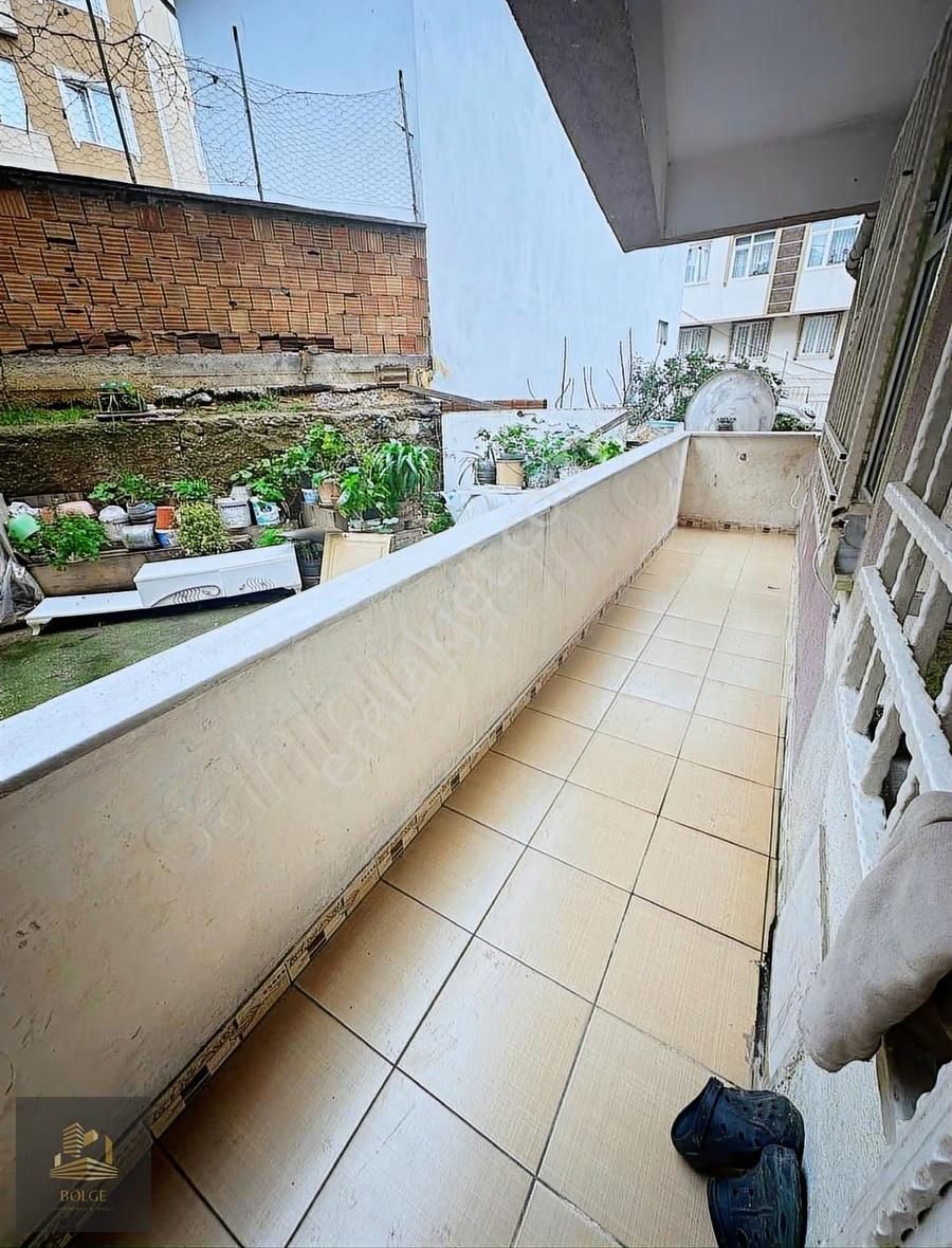 Bölge Emlak'tan Çamçeşmede Merkezi Konumda 2+1 110 M2 Daire - Görsel 5