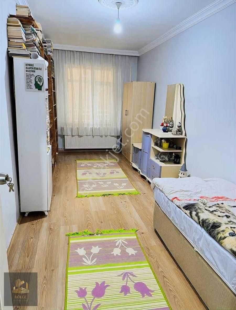 Bölge Emlak'tan Çamçeşmede Merkezi Konumda 2+1 110 M2 Daire - Görsel 18