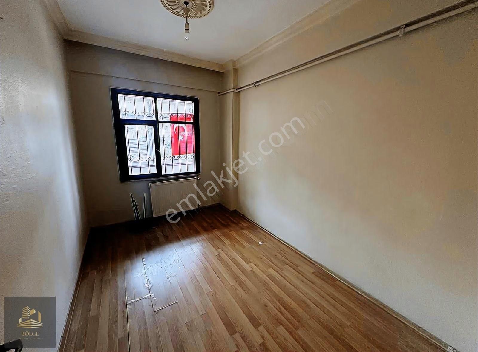 Bölge'den Alt Kaynarcada Kiralık 3+1 Ara Kat Temiz 110 M2 Daire - Görsel 5