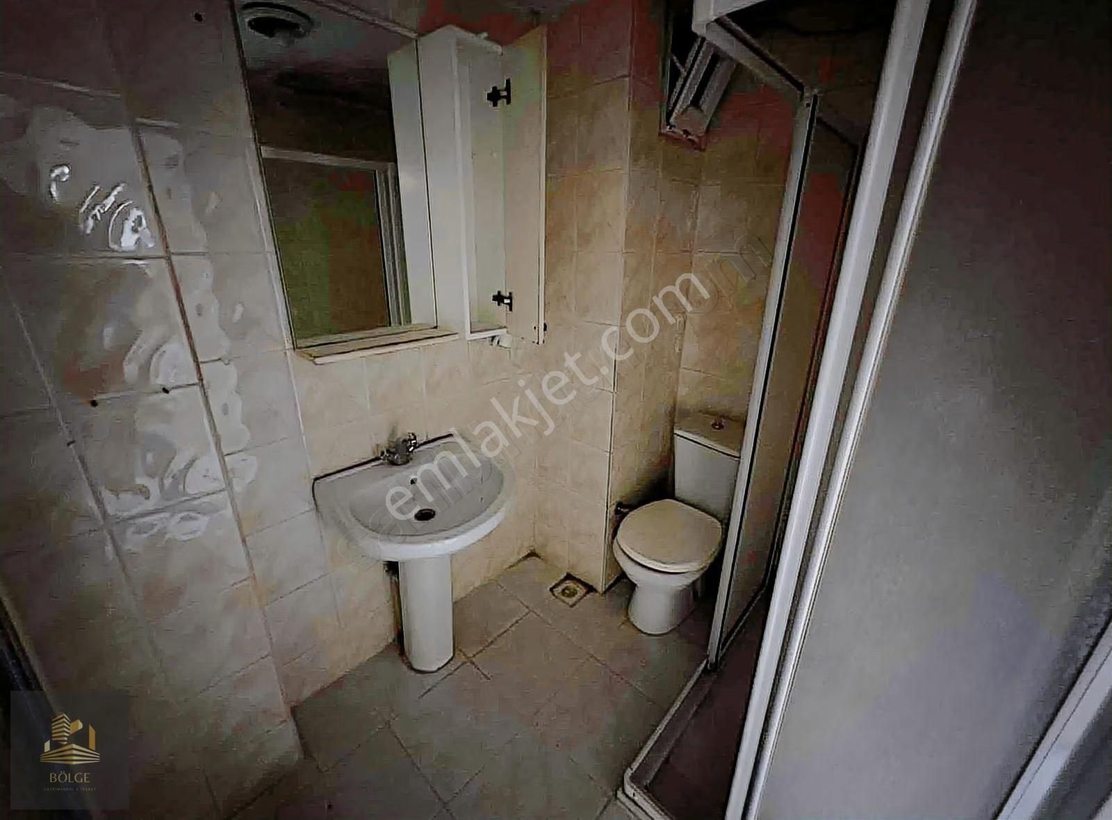 Bölge'den Alt Kaynarcada Kiralık 3+1 Ara Kat Temiz 110 M2 Daire - Görsel 9