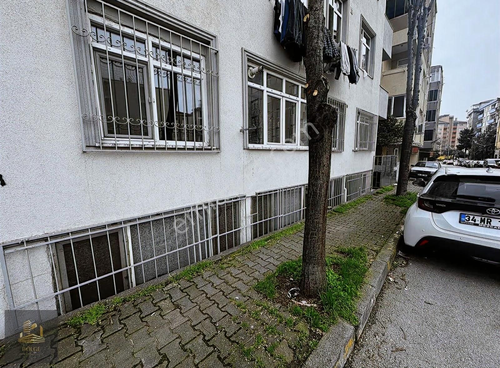 Bölge'den Alt Kaynarcada Kiralık 3+1 Ara Kat Temiz 110 M2 Daire - Görsel 13