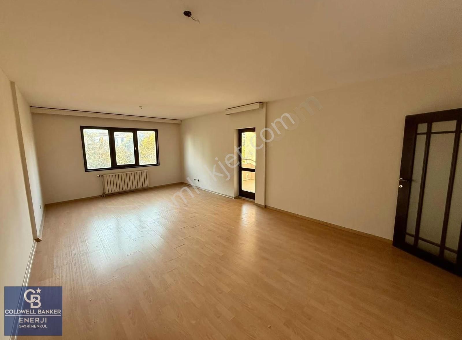 Bahçeşehir Merkez Çınar Adasında Satılık B Tipi 3+1 Daire Boş - Görsel 15