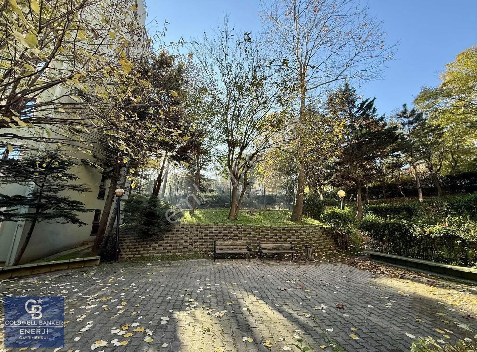 Bahçeşehir Merkez Çınar Adasında Satılık B Tipi 3+1 Daire Boş - Görsel 33