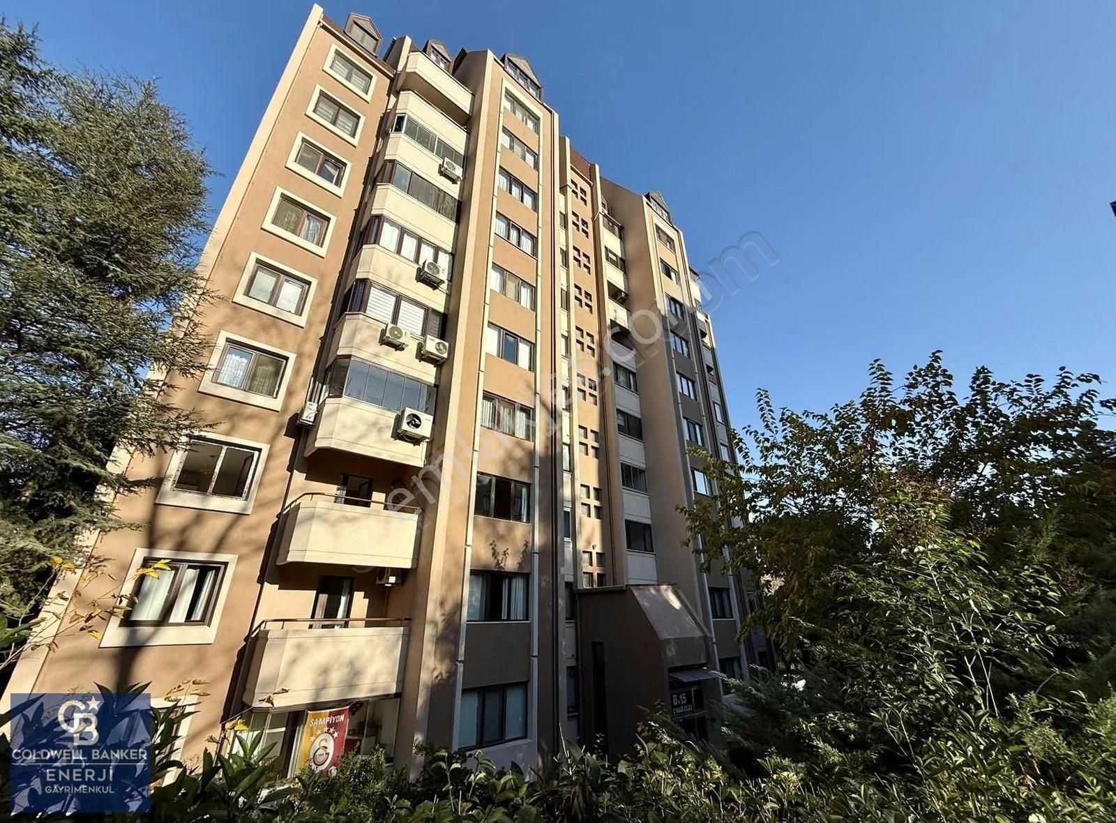 Bahçeşehir Merkez Çınar Adasında Satılık B Tipi 3+1 Daire Boş - Görsel 8