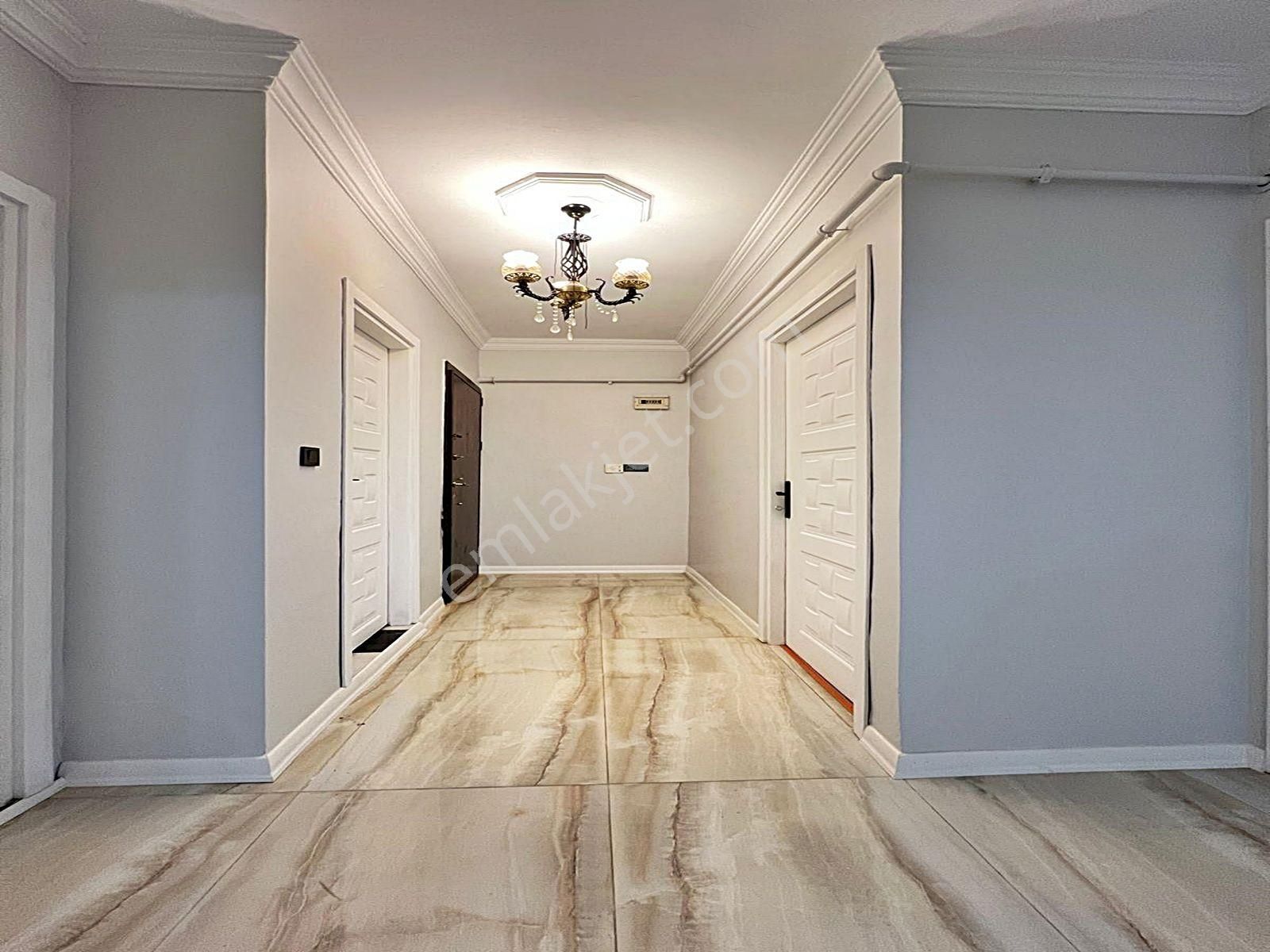 Cadde34 Yapı'dan Eminevim-fuzulev&krediye Uygun Merkezi Konumda 2+1 Dekorlu Balkonlu Arakat Daire - Görsel 5