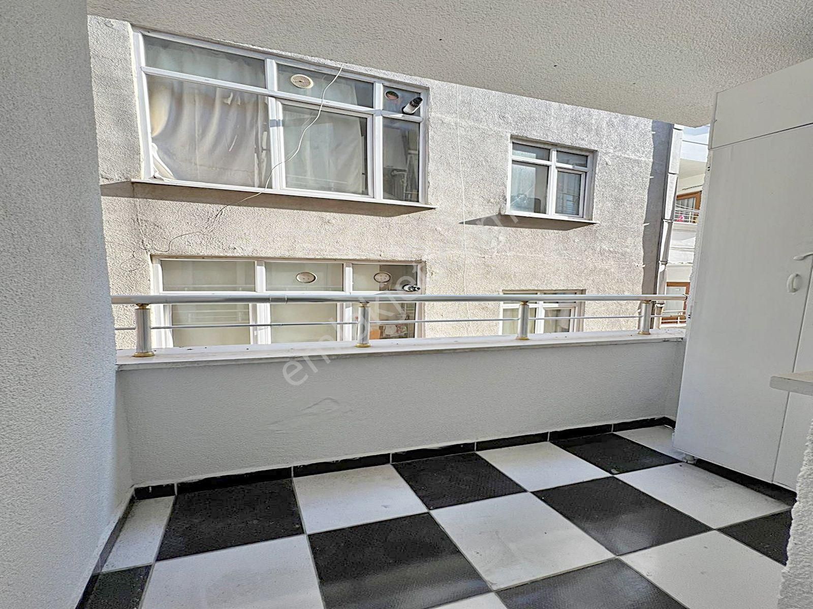 Cadde34 Yapı'dan Eminevim-fuzulev&krediye Uygun Merkezi Konumda 2+1 Dekorlu Balkonlu Arakat Daire - Görsel 9