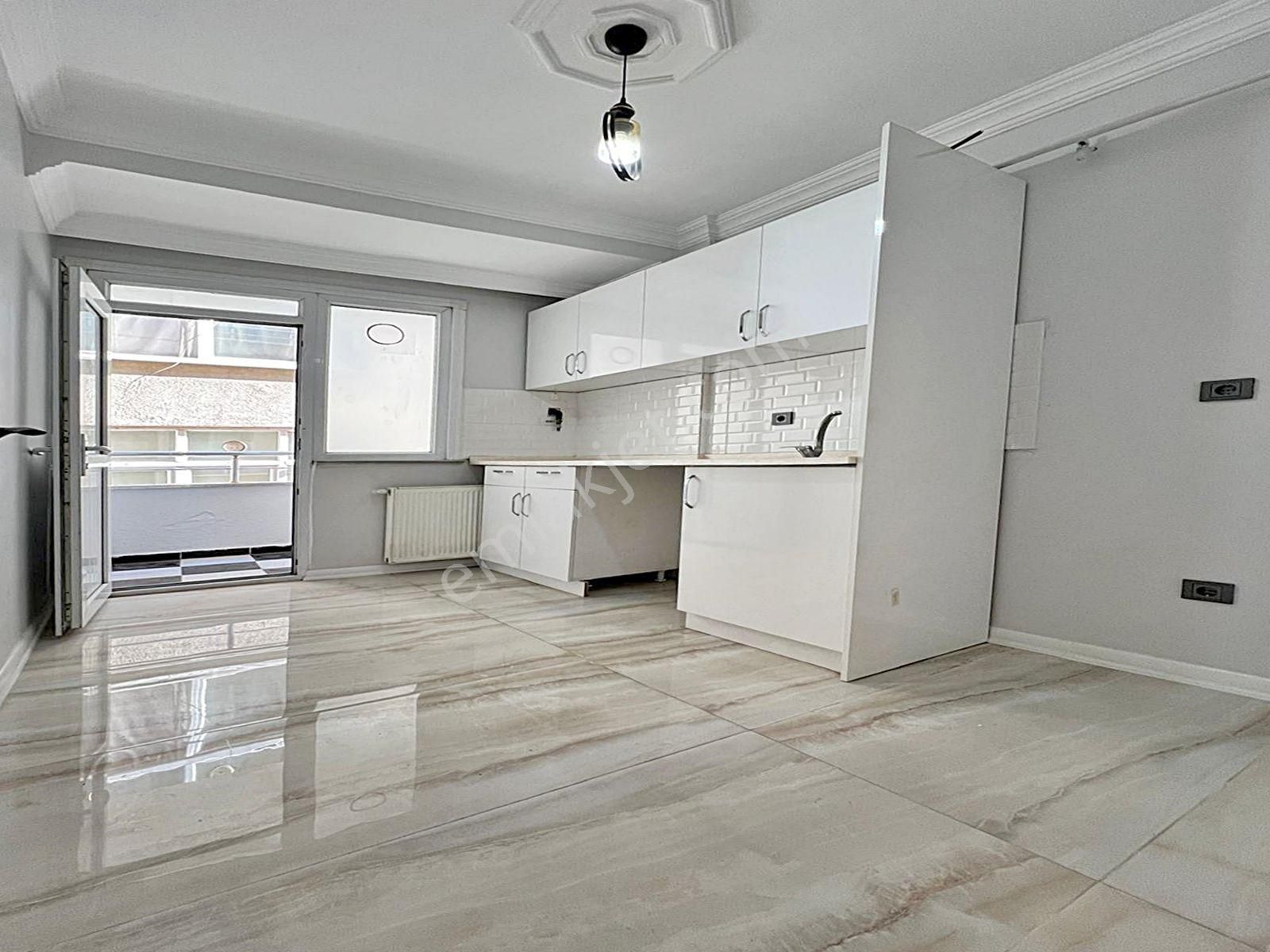 Cadde34 Yapı'dan Eminevim-fuzulev&krediye Uygun Merkezi Konumda 2+1 Dekorlu Balkonlu Arakat Daire - Görsel 20