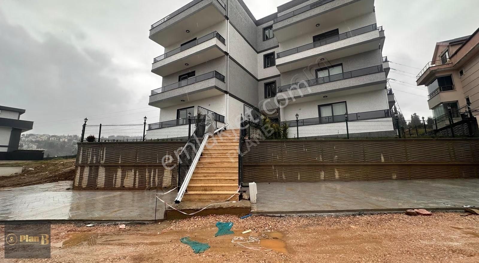 Merkezi Konumda 2+1 Çatı Dubleks, Teraslı , Ebeveyn Banyolu - Görsel 22
