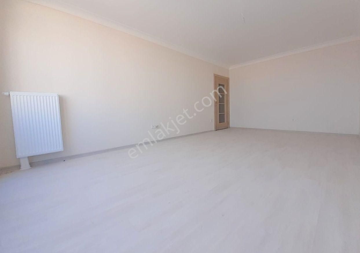 Mertcan'dan Havuzlu Güvenlikli Sitede Ara Kat 2+1 Daire - Görsel 11