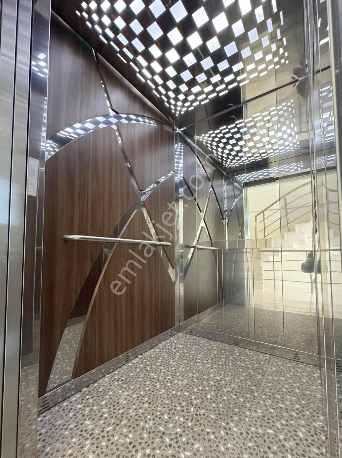 Mertcan'dan Havuzlu Güvenlikli Sitede Ara Kat 2+1 Daire - Görsel 14