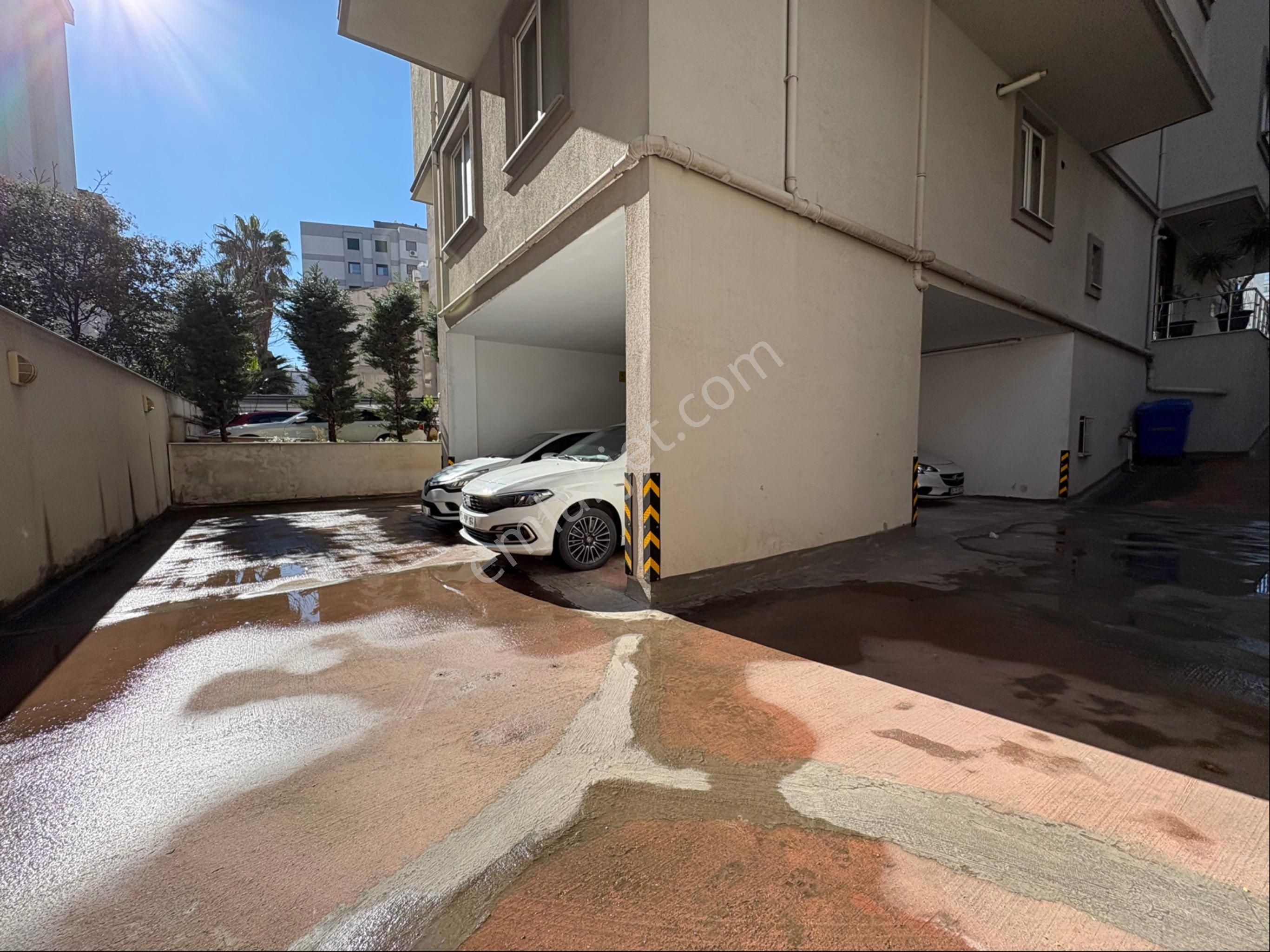 Oben'den Marmaray Sahile Yakın Minibüs Cad. 1. Bina 3+1 85m² Net - Görsel 33