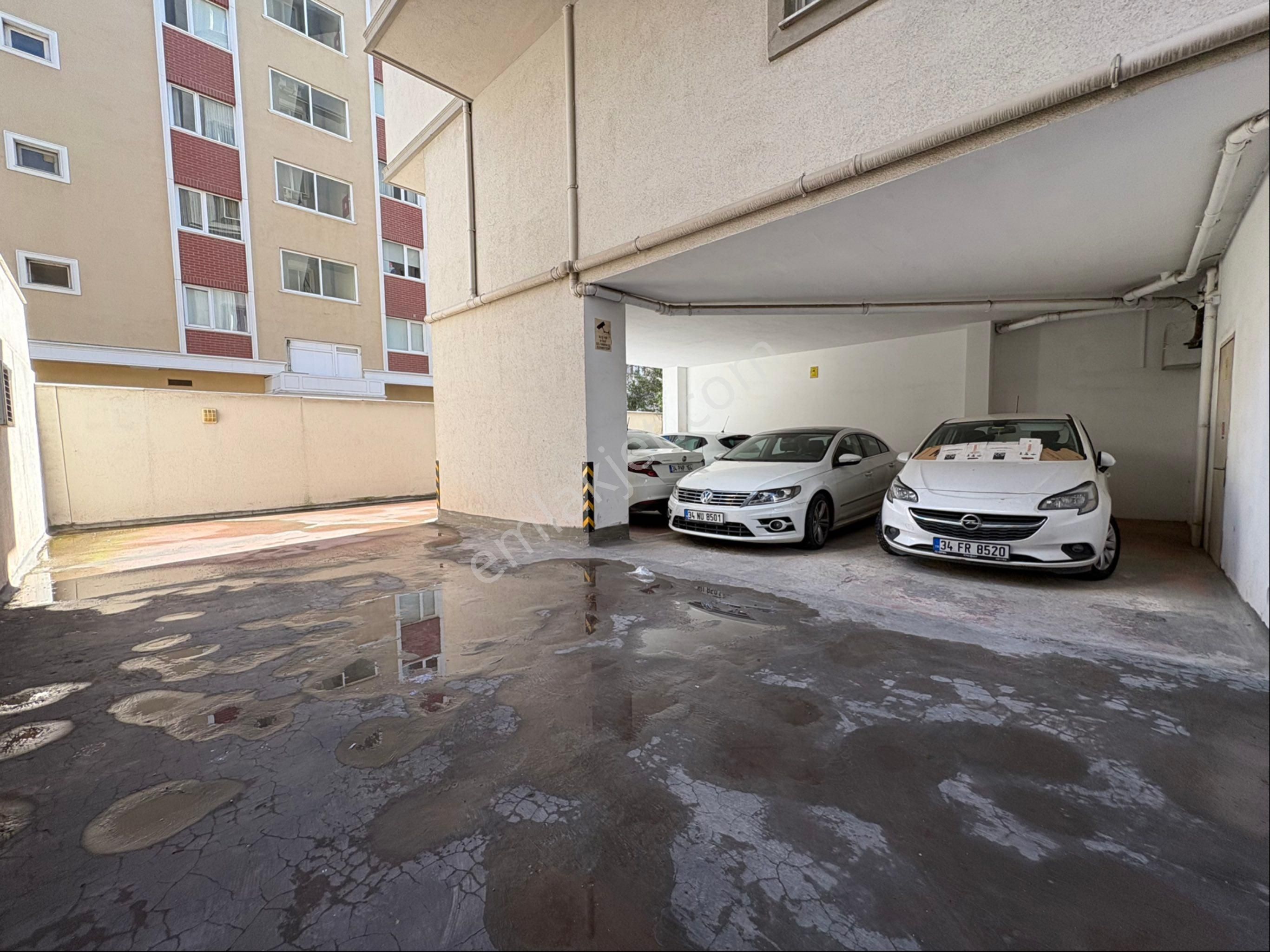 Oben'den Marmaray Sahile Yakın Minibüs Cad. 1. Bina 3+1 85m² Net - Görsel 34