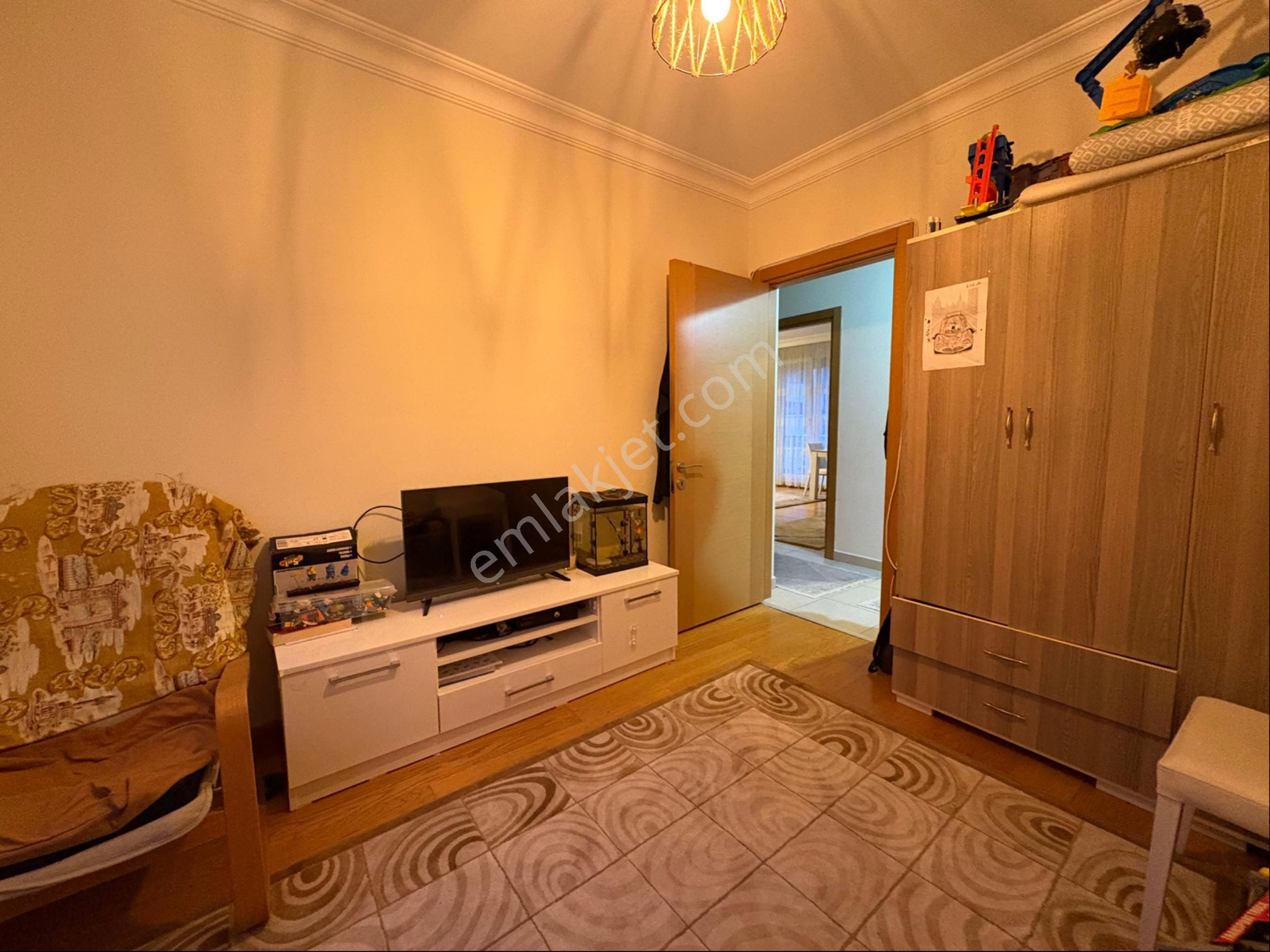 Oben'den Marmaray Sahile Yakın Minibüs Cad. 1. Bina 3+1 85m² Net - Görsel 24