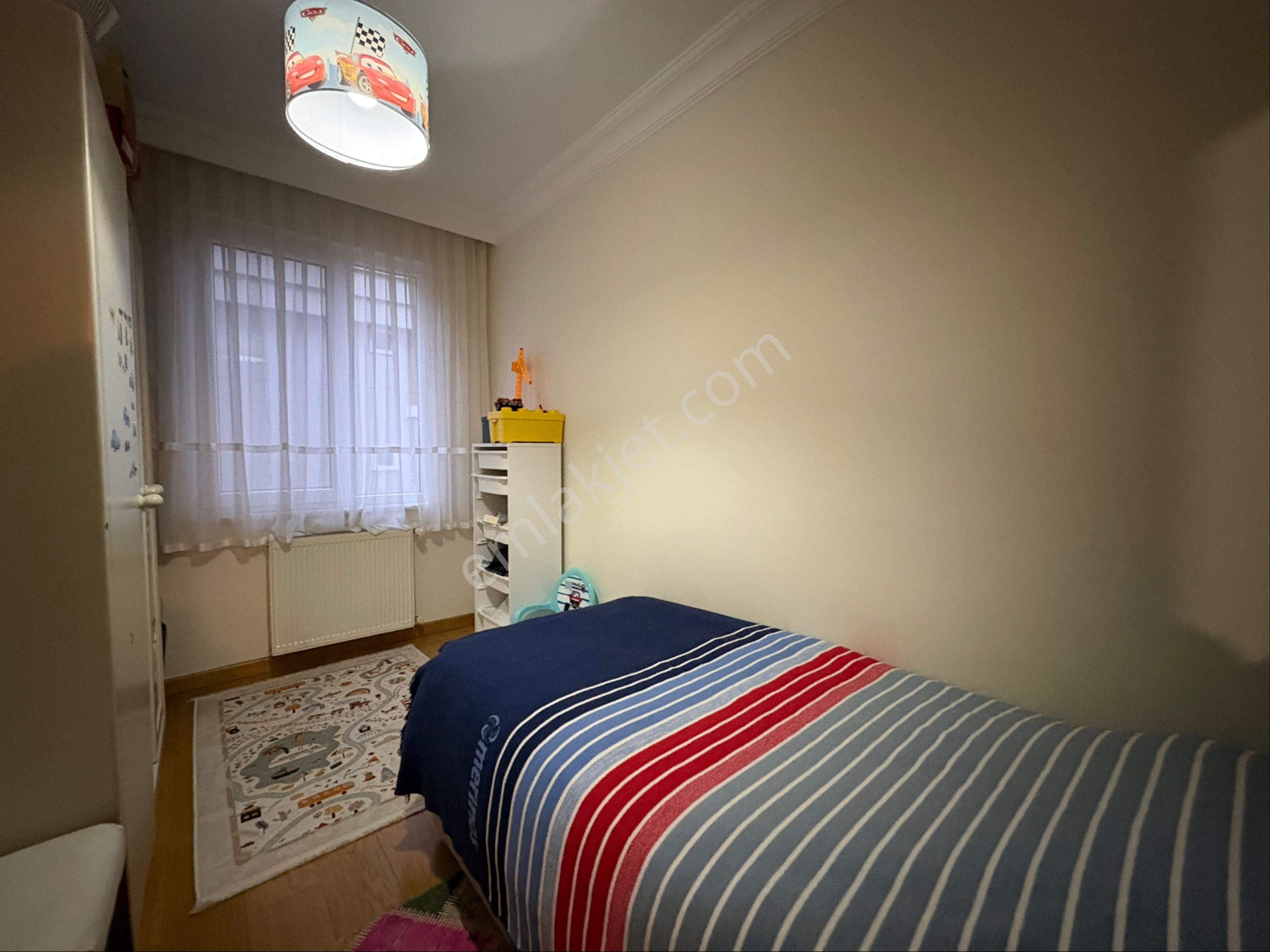 Oben'den Marmaray Sahile Yakın Minibüs Cad. 1. Bina 3+1 85m² Net - Görsel 14