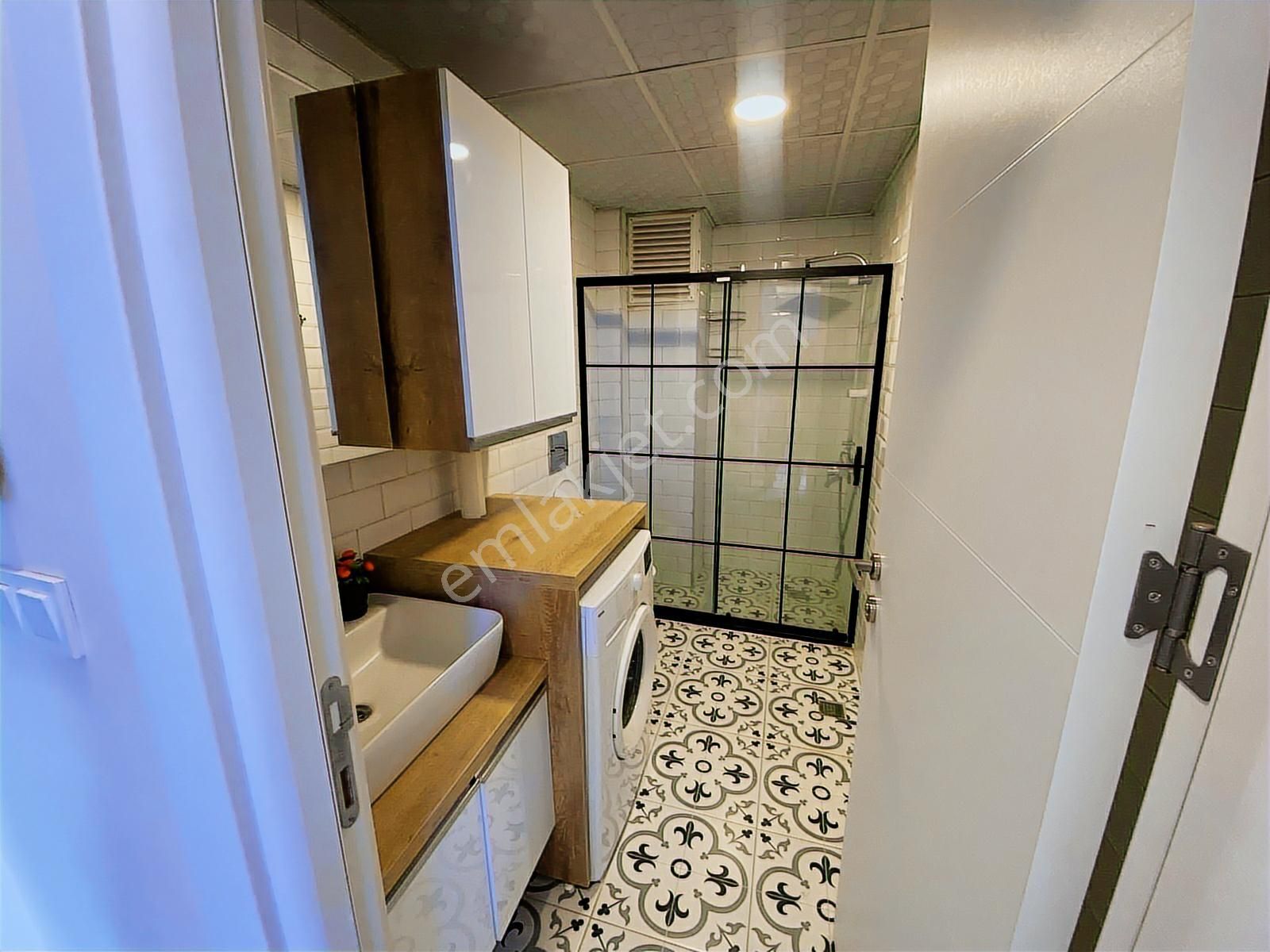 Üniversite Yakını Ful Eşyalı Satılık Daire - Görsel 22