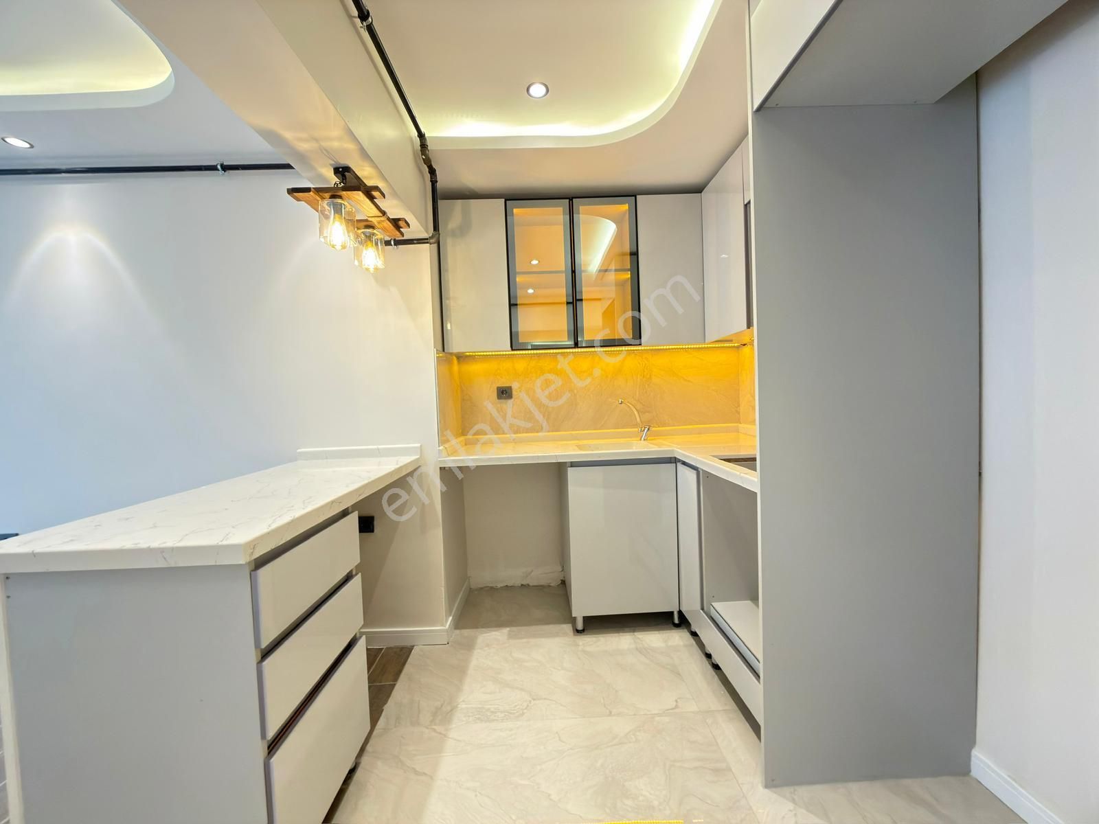 Kariyer'den Etlik Merkezde 1+1 Ultra Lüx Yapılı Kat - Görsel 12